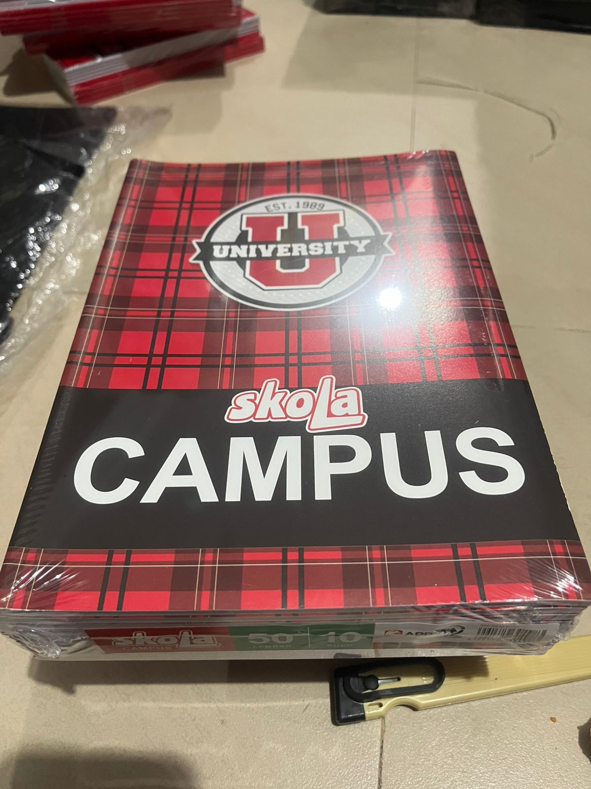 Buku Skola 36